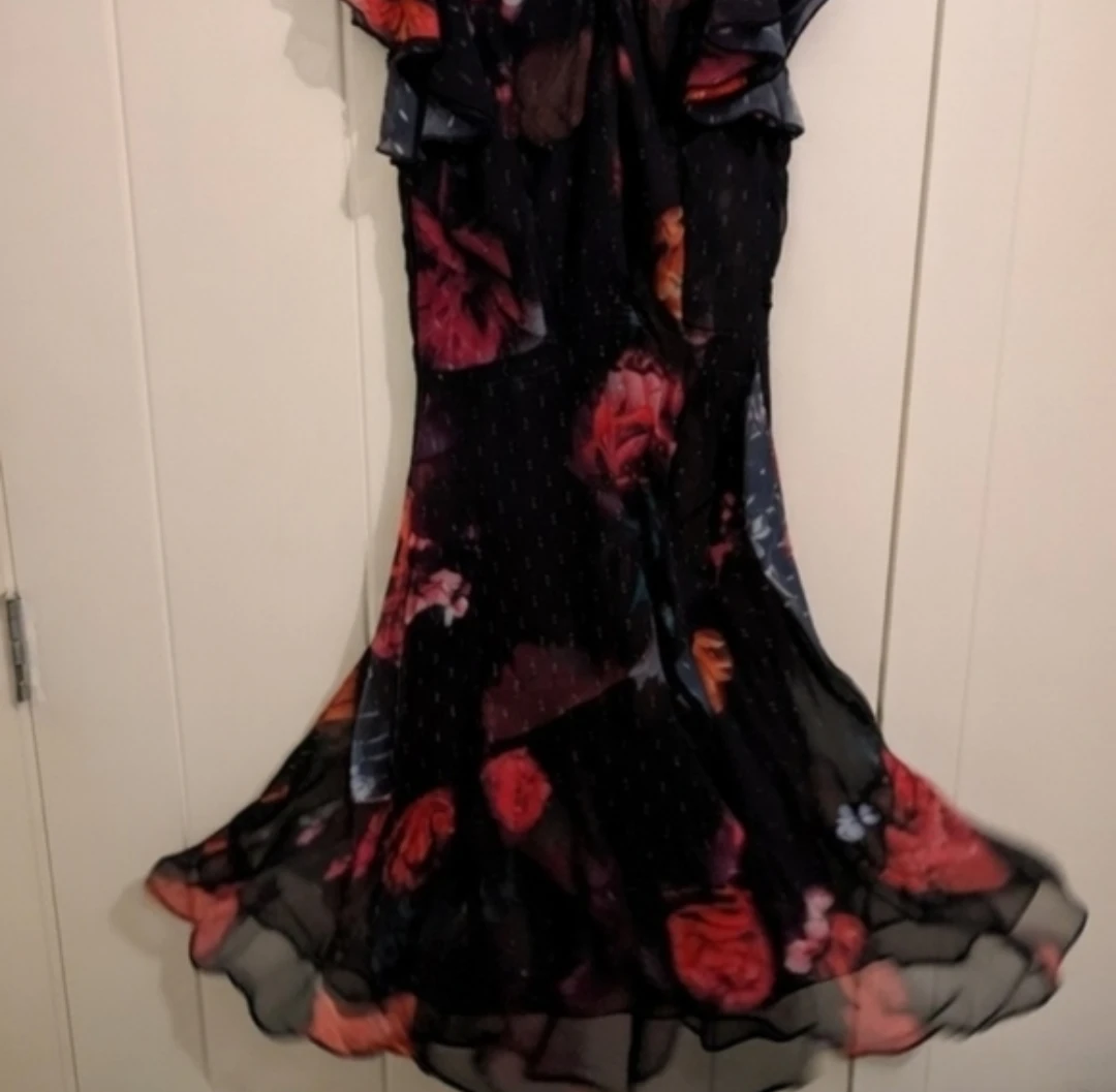Lipsy London Floral Dress - Size 8 US / 12 UK