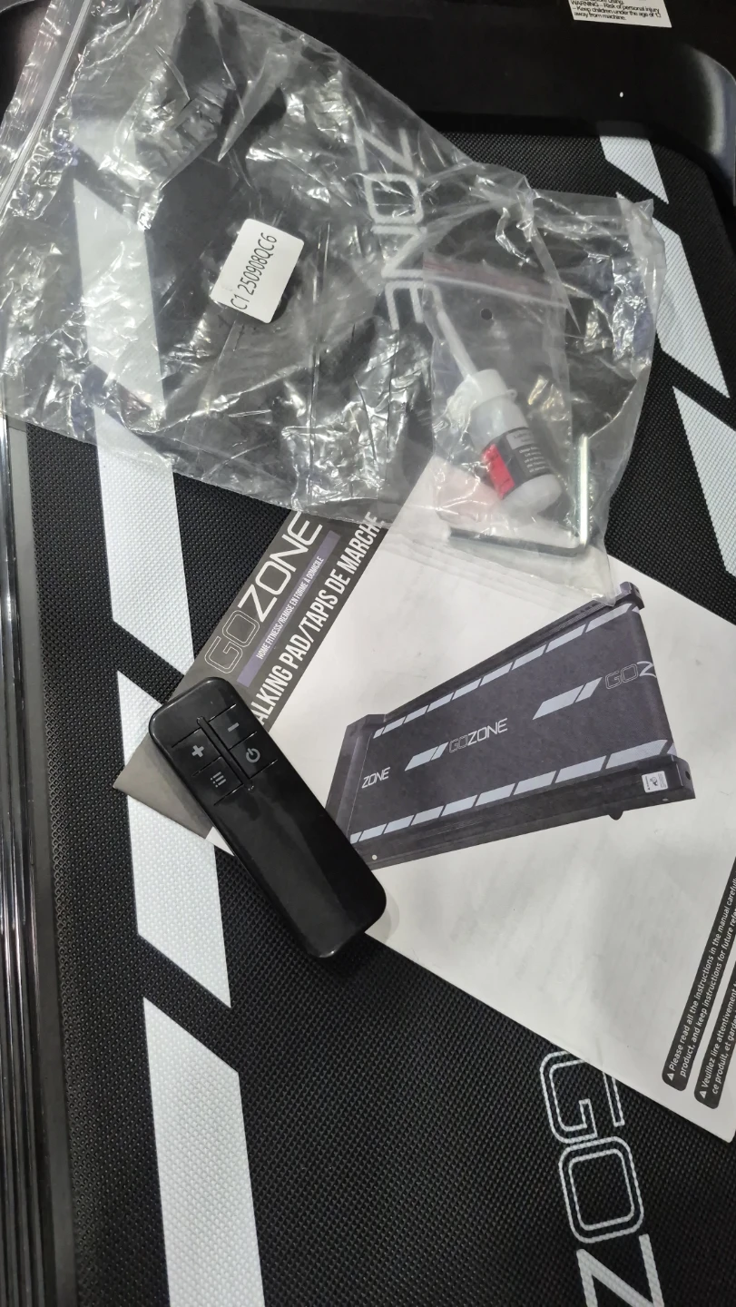 GO ZONE Walking Pad Treadmill - photo 3