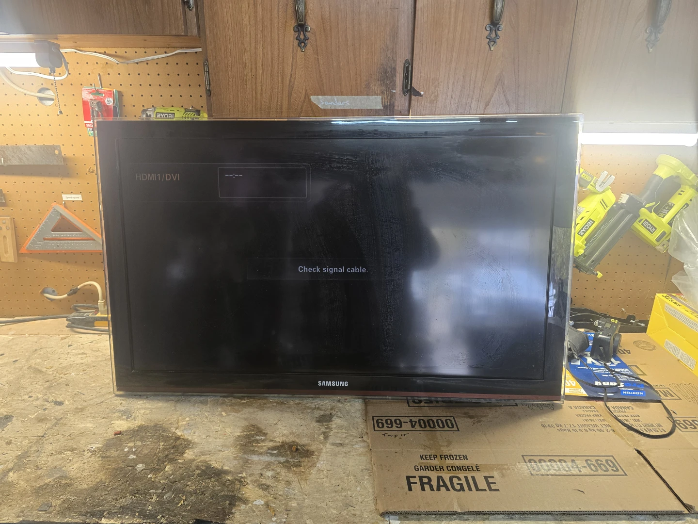 Samsung 40-inch TV