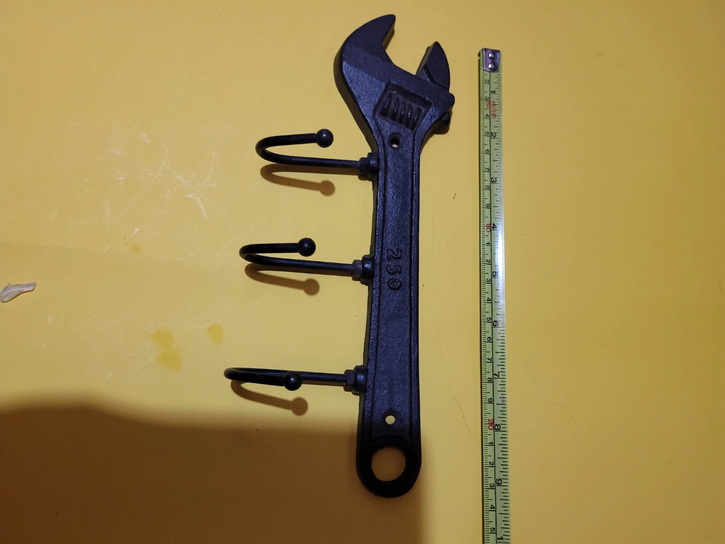 Wrench shaped wall hook - photo 4