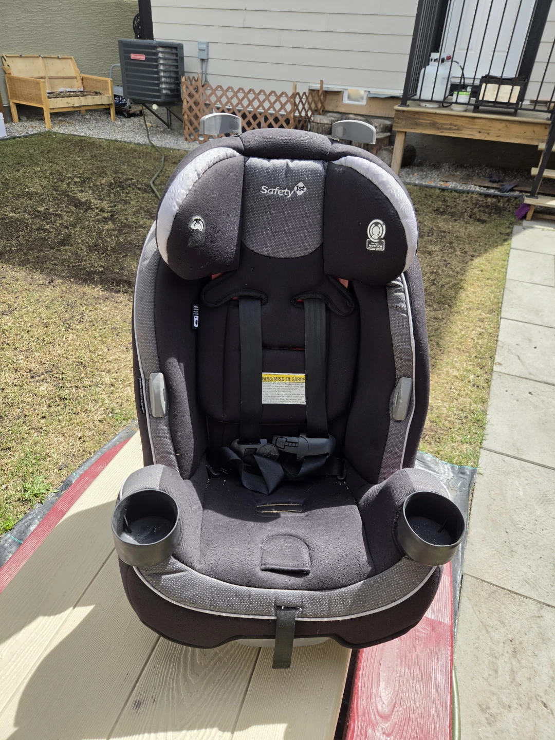 Safety 1st Grow N Go Convertible Car Seat