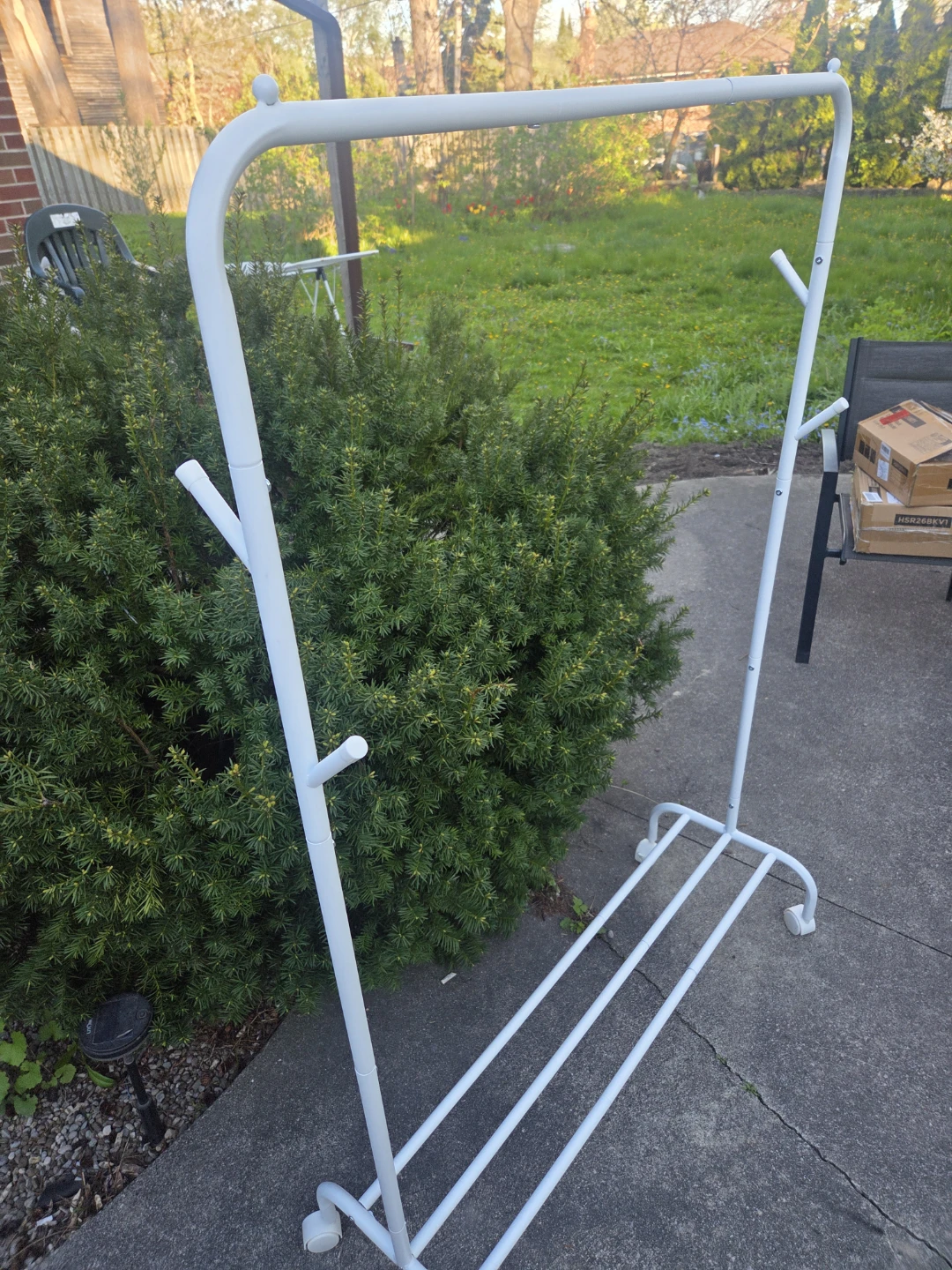 SONGMICS Clothes Rack on Wheels
