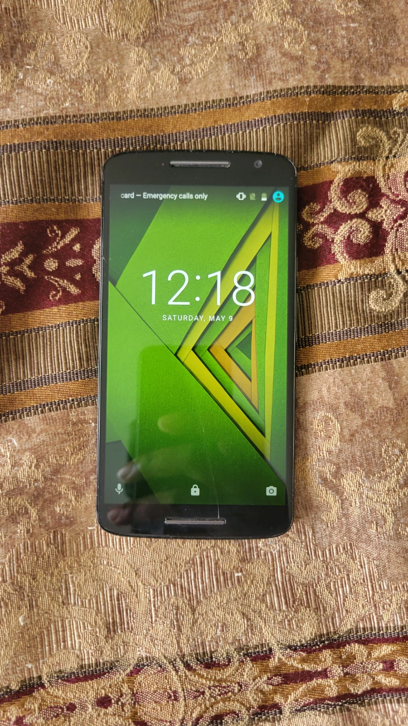 Motorola Moto X Play Smartphone