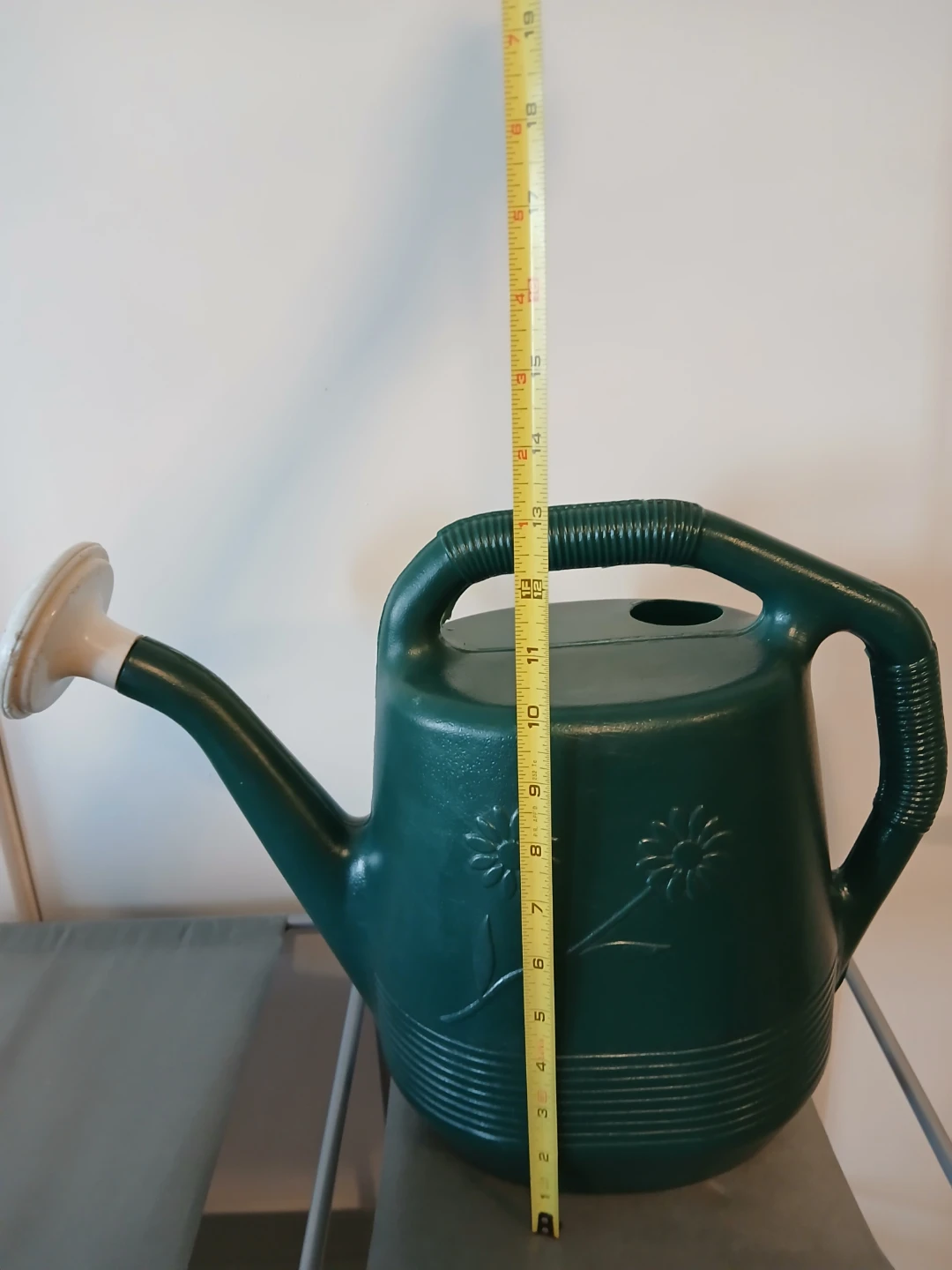Colourwave Green Watering Can. It's available. Firm price. - photo 2