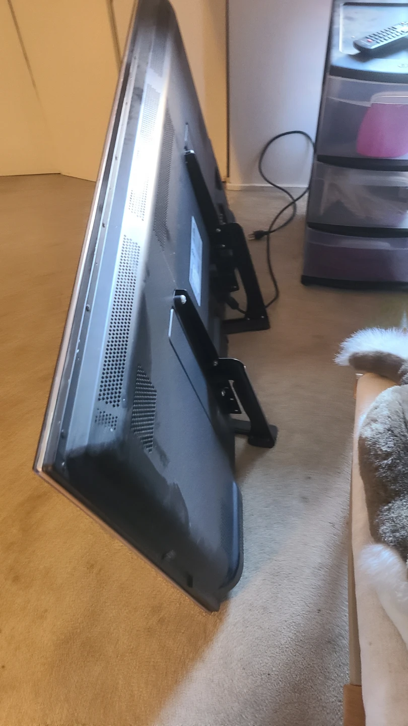 Panasonic Viera Plasma HDTV TC-P50UT50 - photo 4