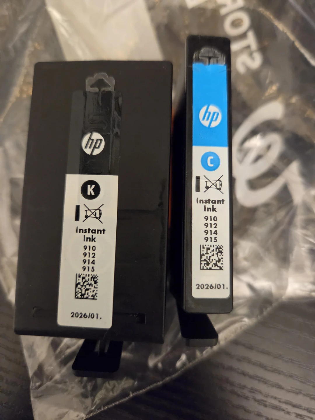 HP Instant Ink Cartridges (Black & Color) - 910 Series