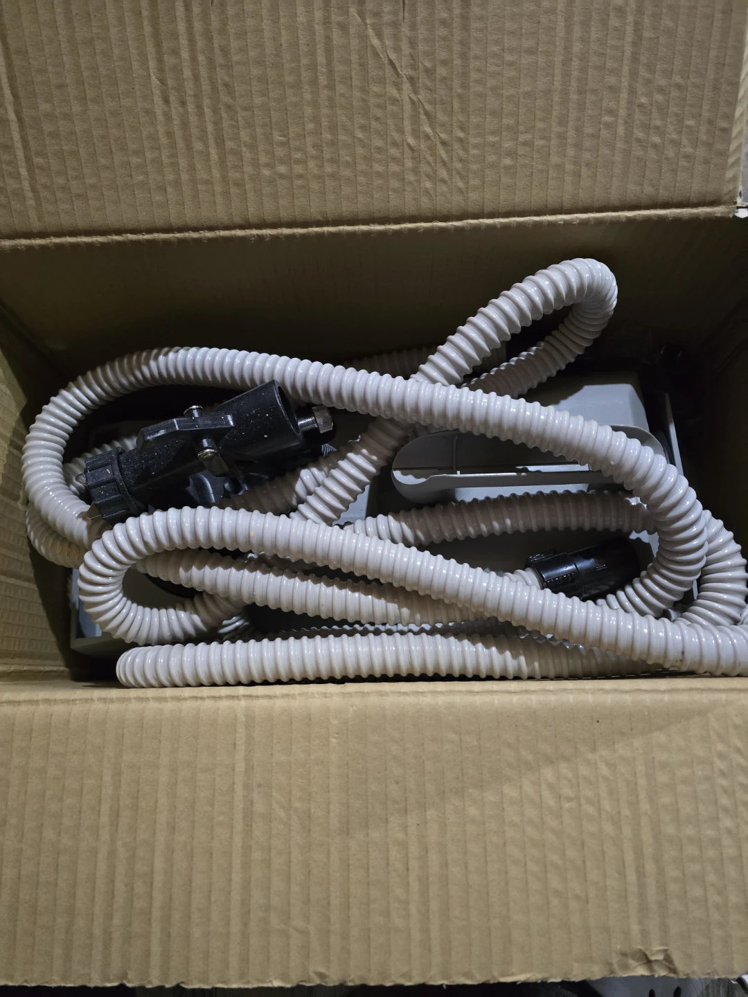Electric Paint Sprayer - photo 2