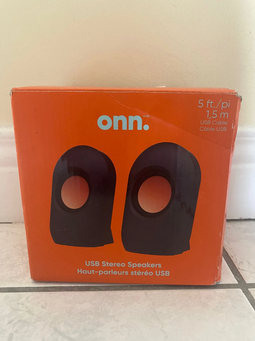 onn. USB Stereo Speakers