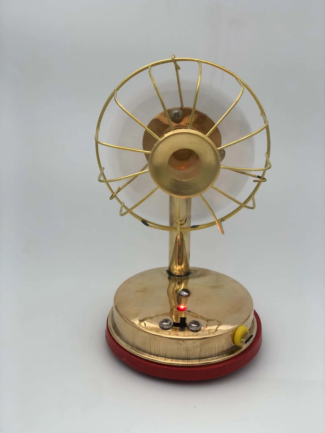 Vintage Brass Desk Fan with Red Base - photo 3