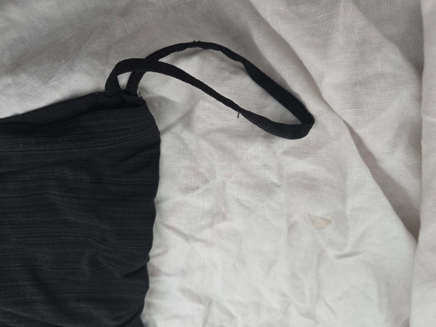 Joe Fresh Black V-Neck T-Shirt with Ruched Sides - photo 4