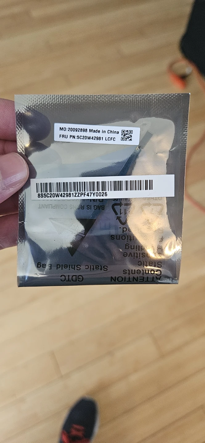 Lenovo 5C20W42981 FRU PN LCFC - photo 2