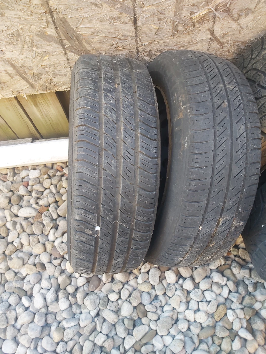 Michelin & Goodyear Tires P175/65R14 - photo 3