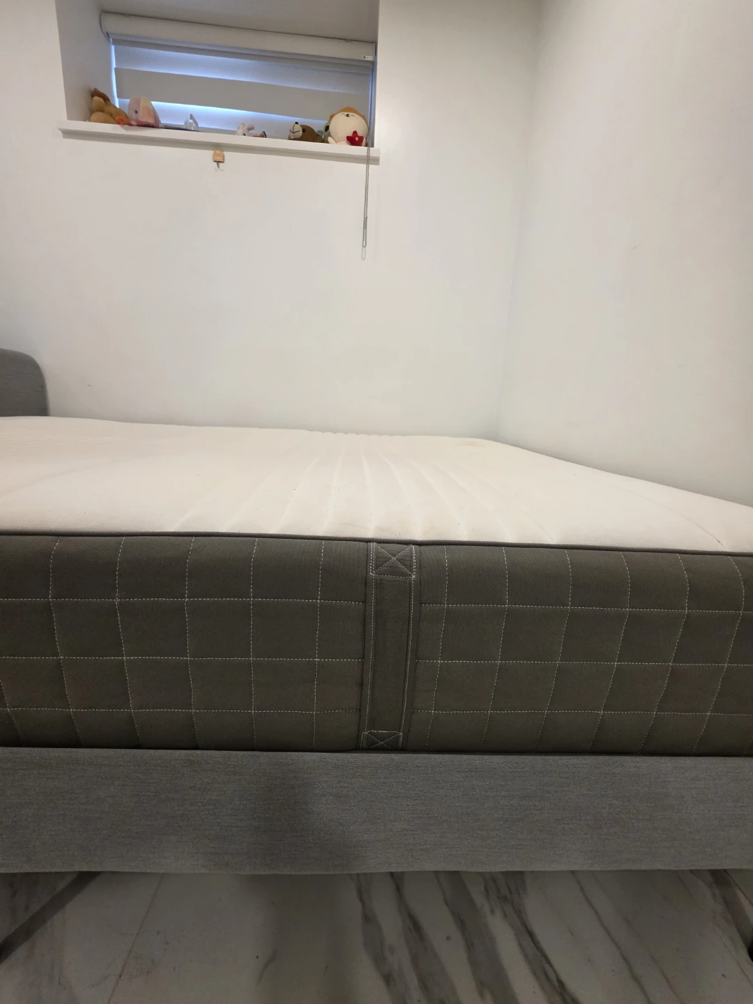 Move out sale - Ikea- Queen Size Mattress - photo 4