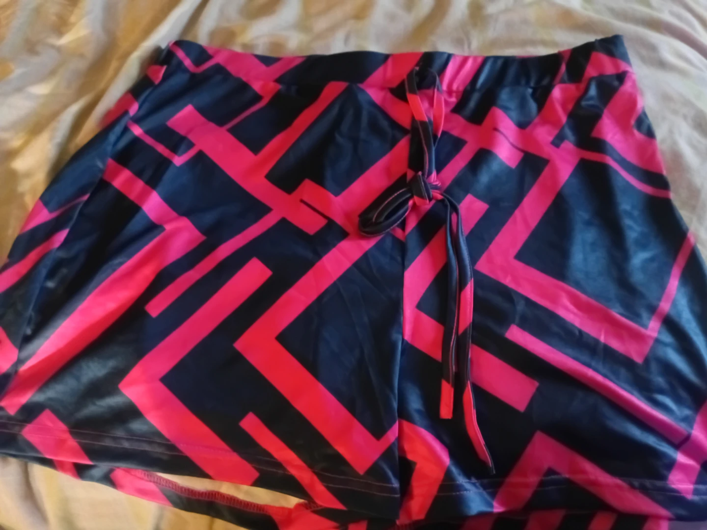 Pink and Blue Geometric Print Shorts with Ruffled Top Set - photo 2