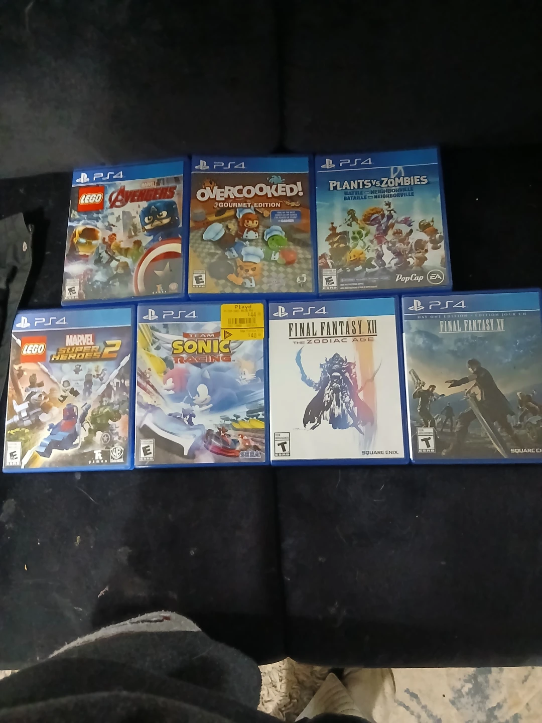 Gaming monitor and games for trades or sale asking $120 - photo 4