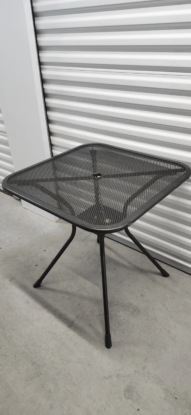 Metal outdoor table with unbilla holes 1.75" hole - photo 2