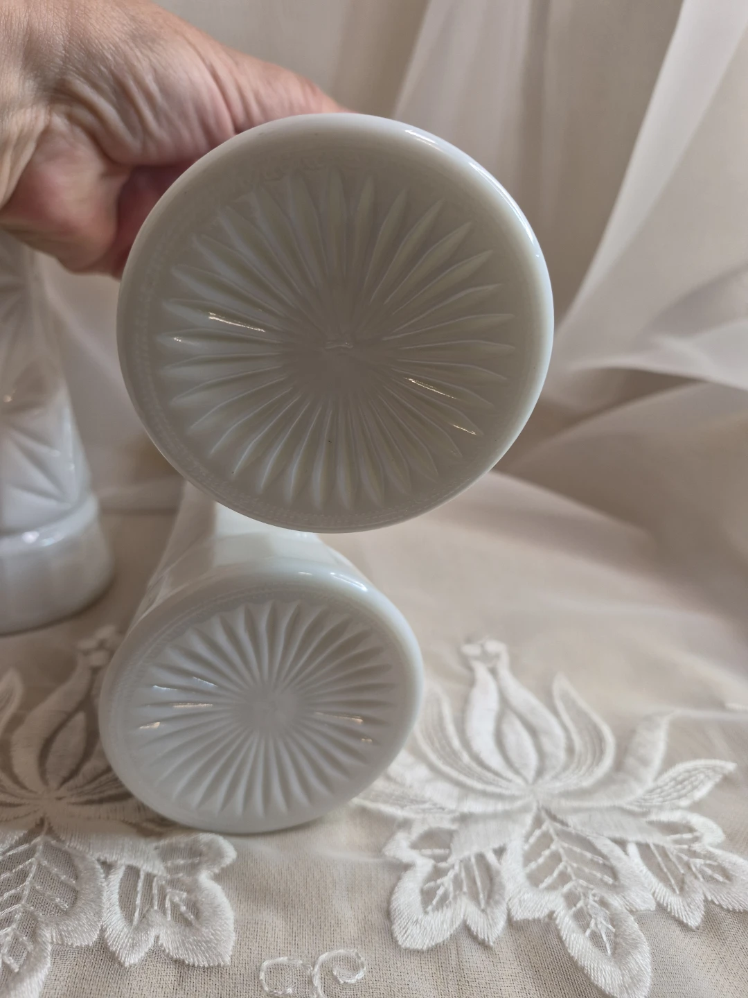 Set of 3 Vintage White Milk Glass 9" Tall Matching Vases - photo 3
