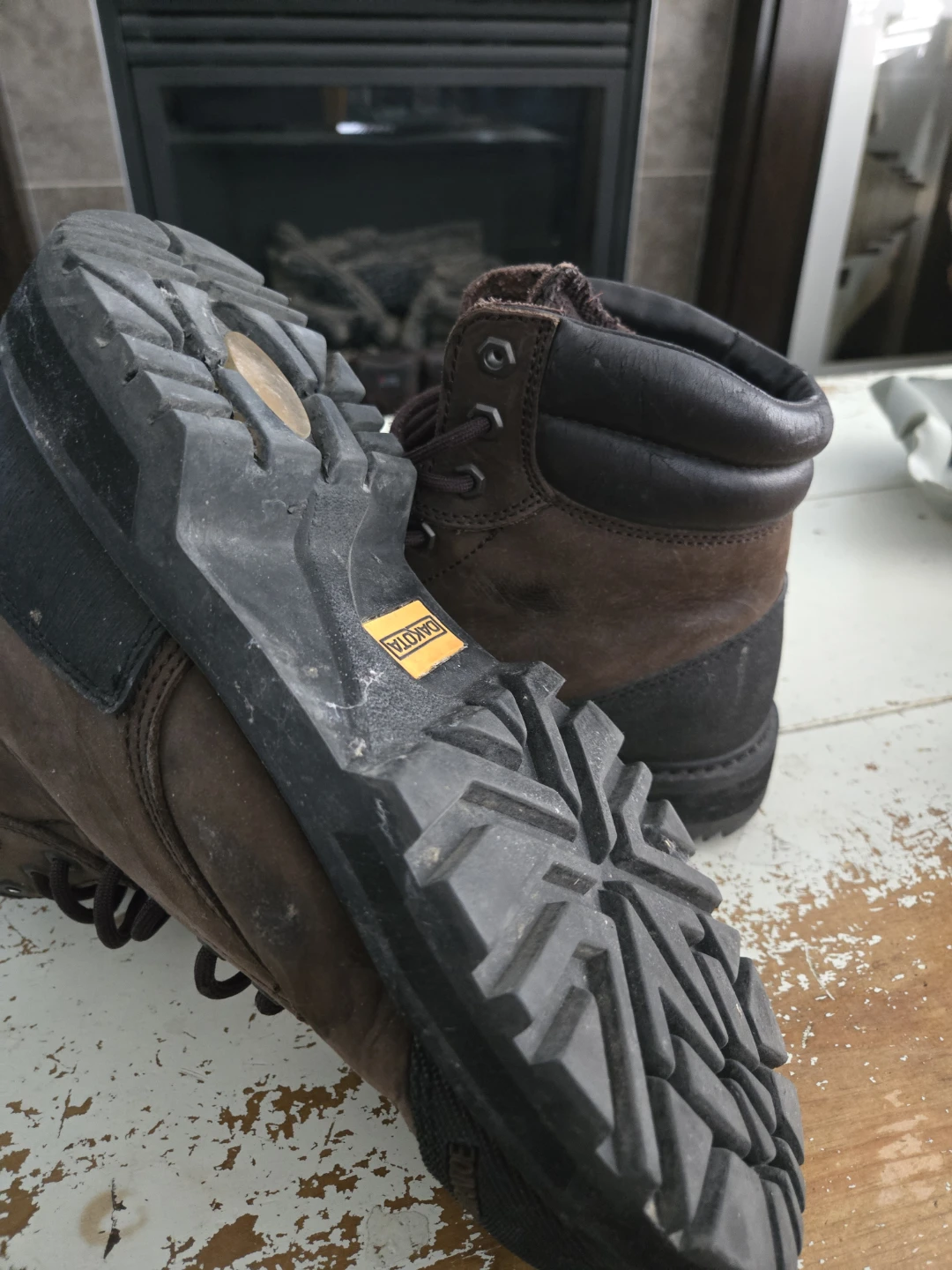 Dakota Work Boots - Size 9 - photo 3