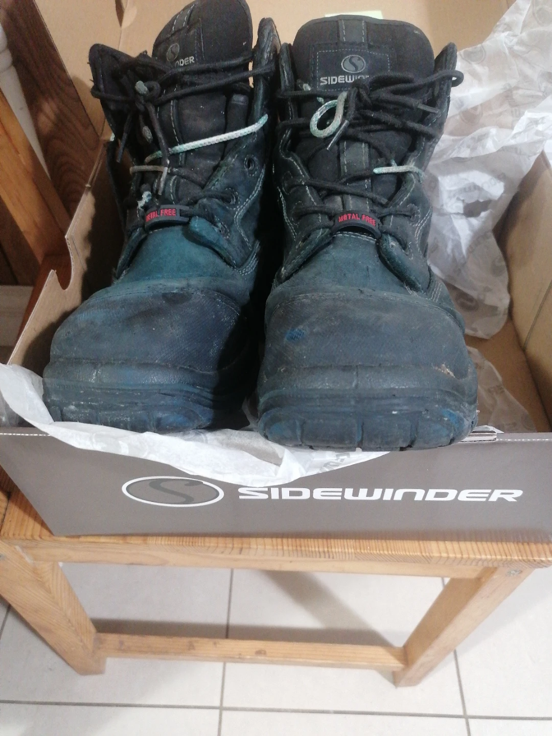 Sidewinder Safety Shoes