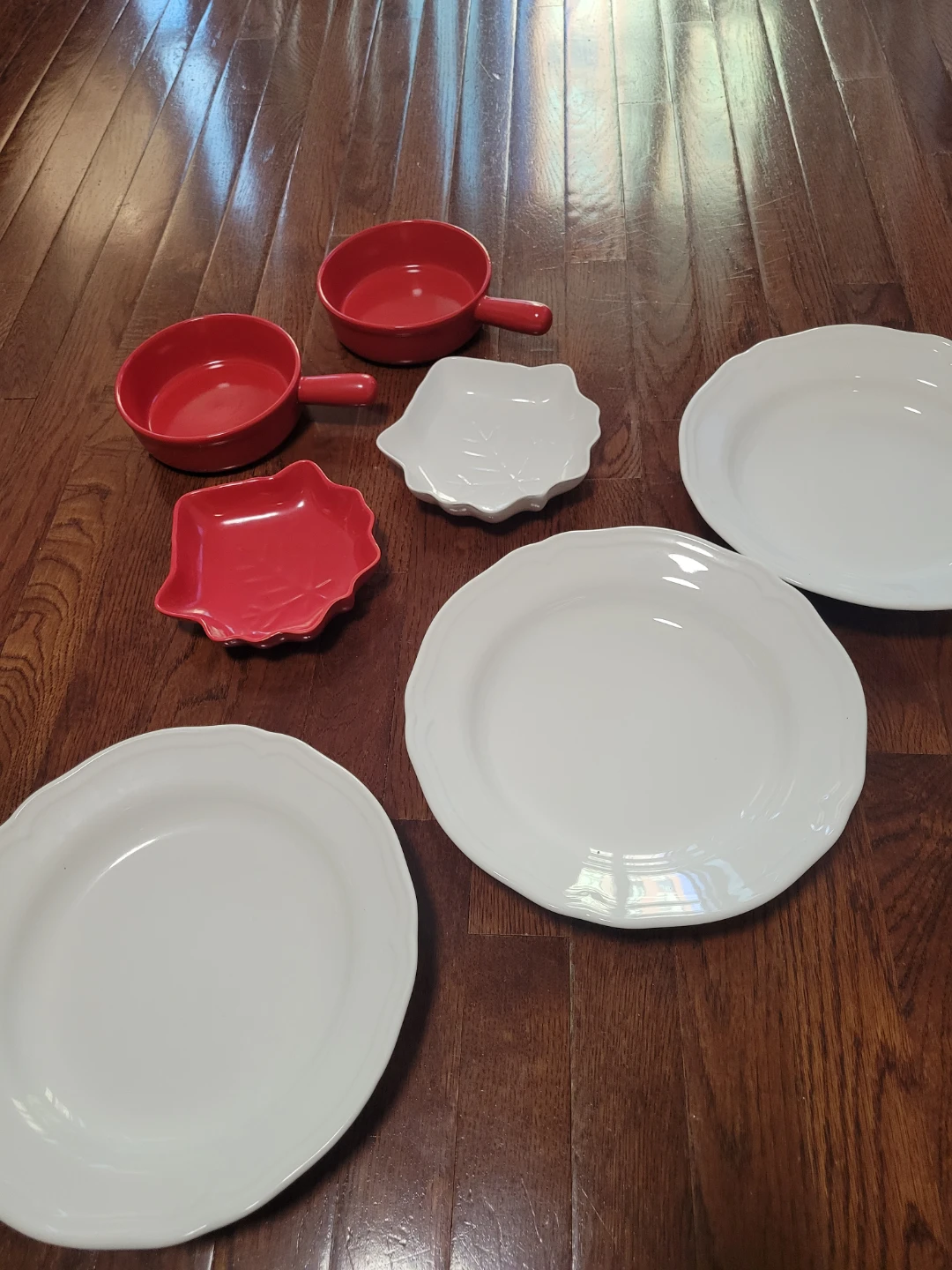 White Dinner Plates and Red Appetizer Bowls Set