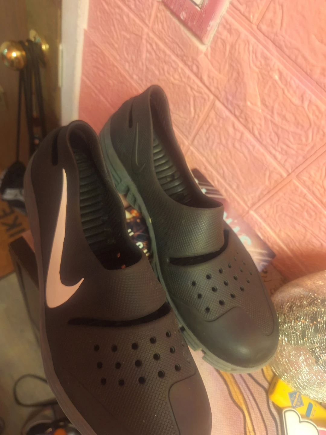 Nike Water Shoes - photo 2