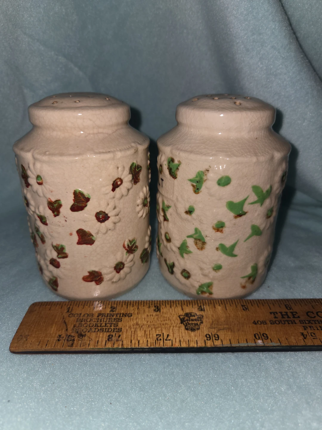 Vintage Floral Salt and Pepper Shakers - photo 3