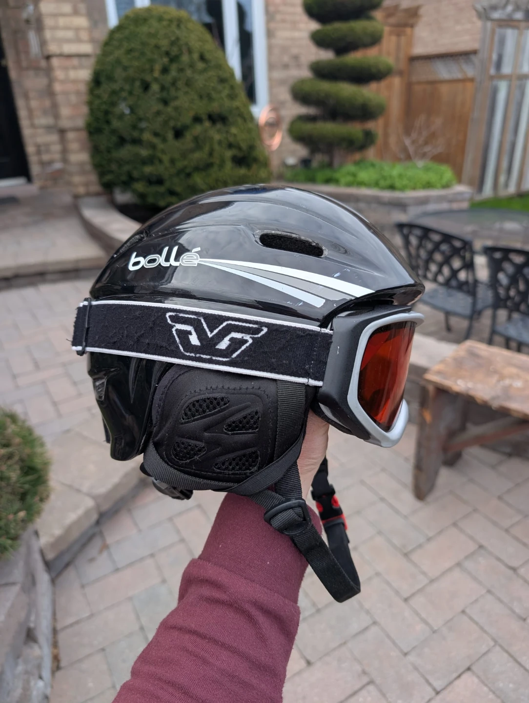 Bolle Ski Helmet with Goggles - size 53-57 - photo 3