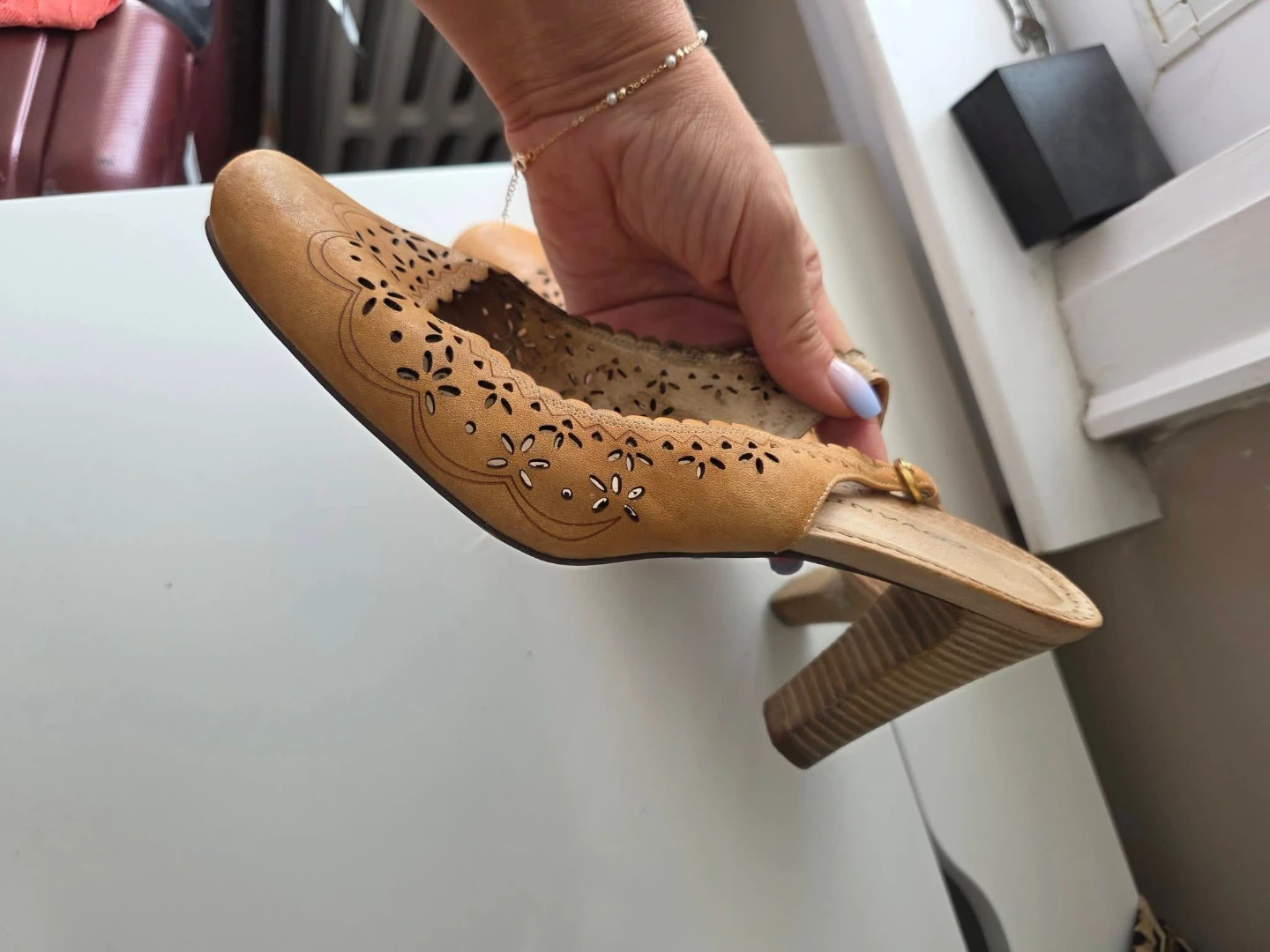 Covanzi Tan Suede Laser Cut Slingback Flats - photo 2