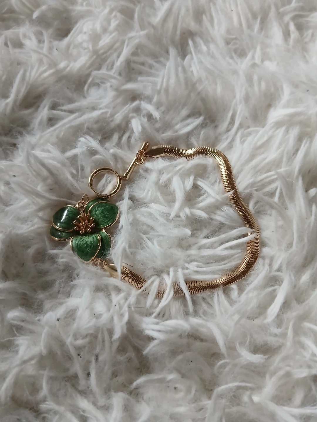 Gold Tone Anklet with Green Flower Charm