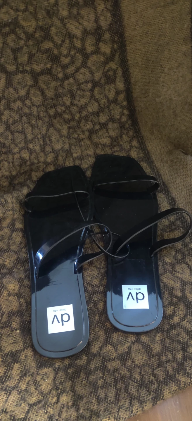 DV Dolce Vita Black Thong Sandals - Size 11 - photo 2