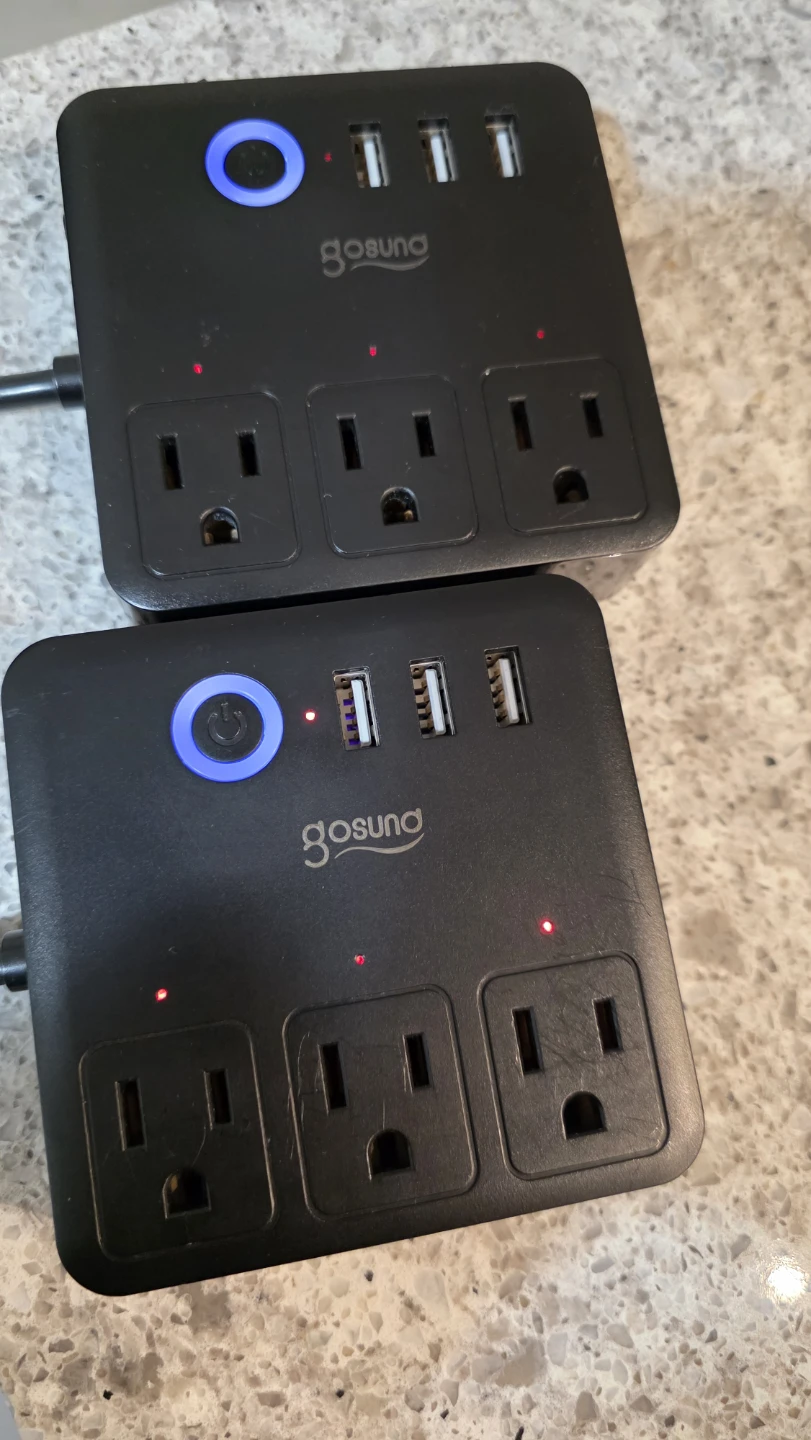 Gosuno 3 AC Outlet Power Strip with 3 USB Ports - photo 3
