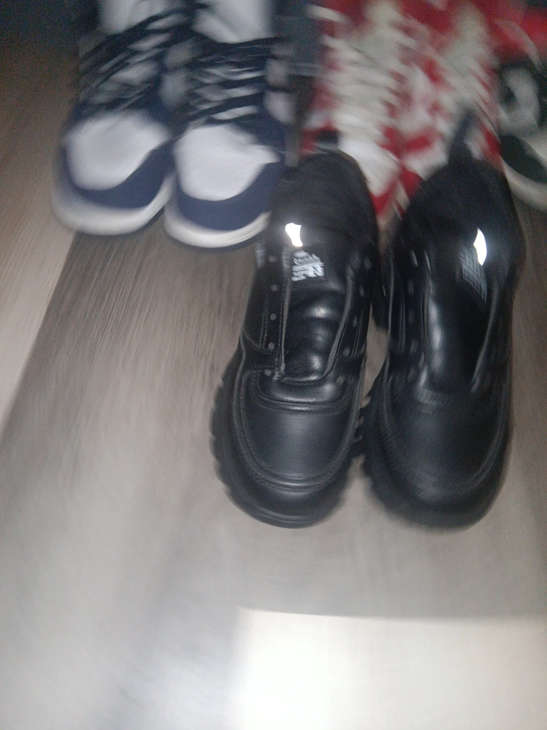 Nike shoes for sale - photo 3