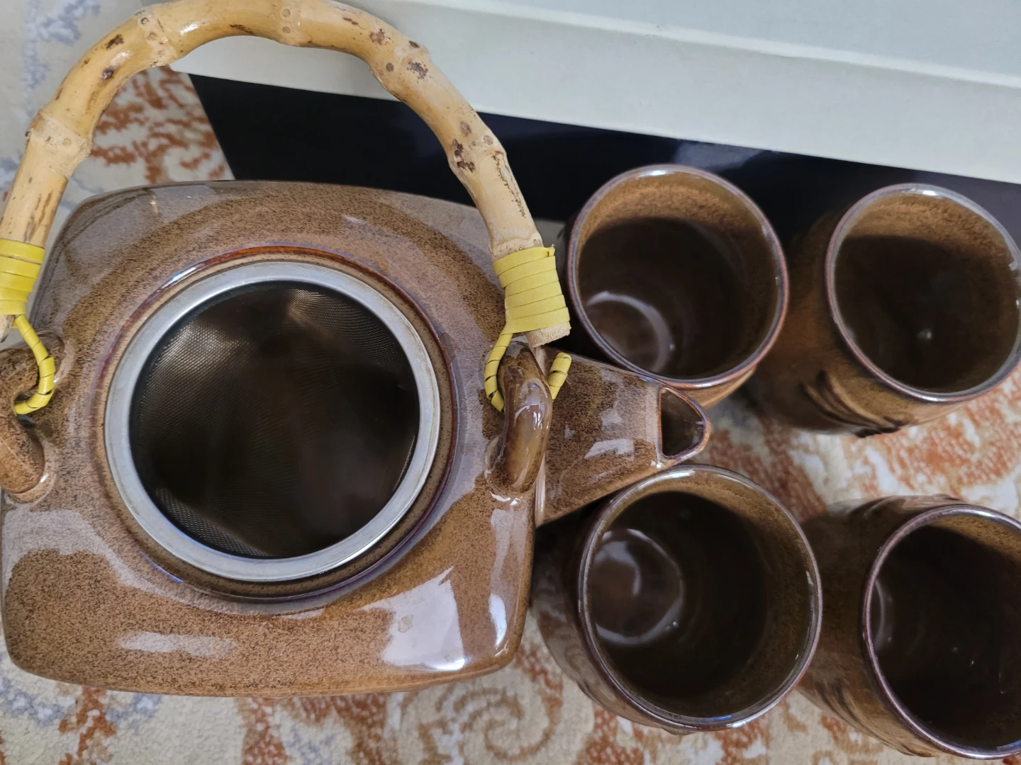 Adeline Fine Porcelain Teapot and Cups Set - photo 3