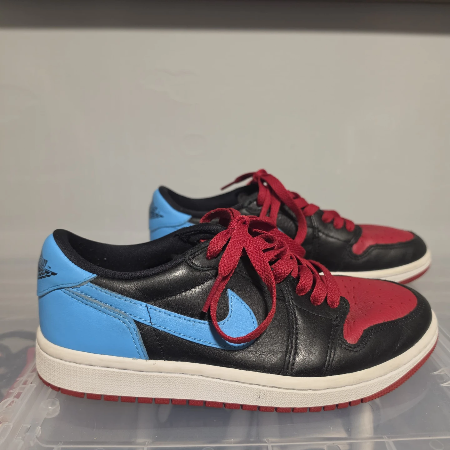 Air Jordan 1 Low SE Shoes - EUC