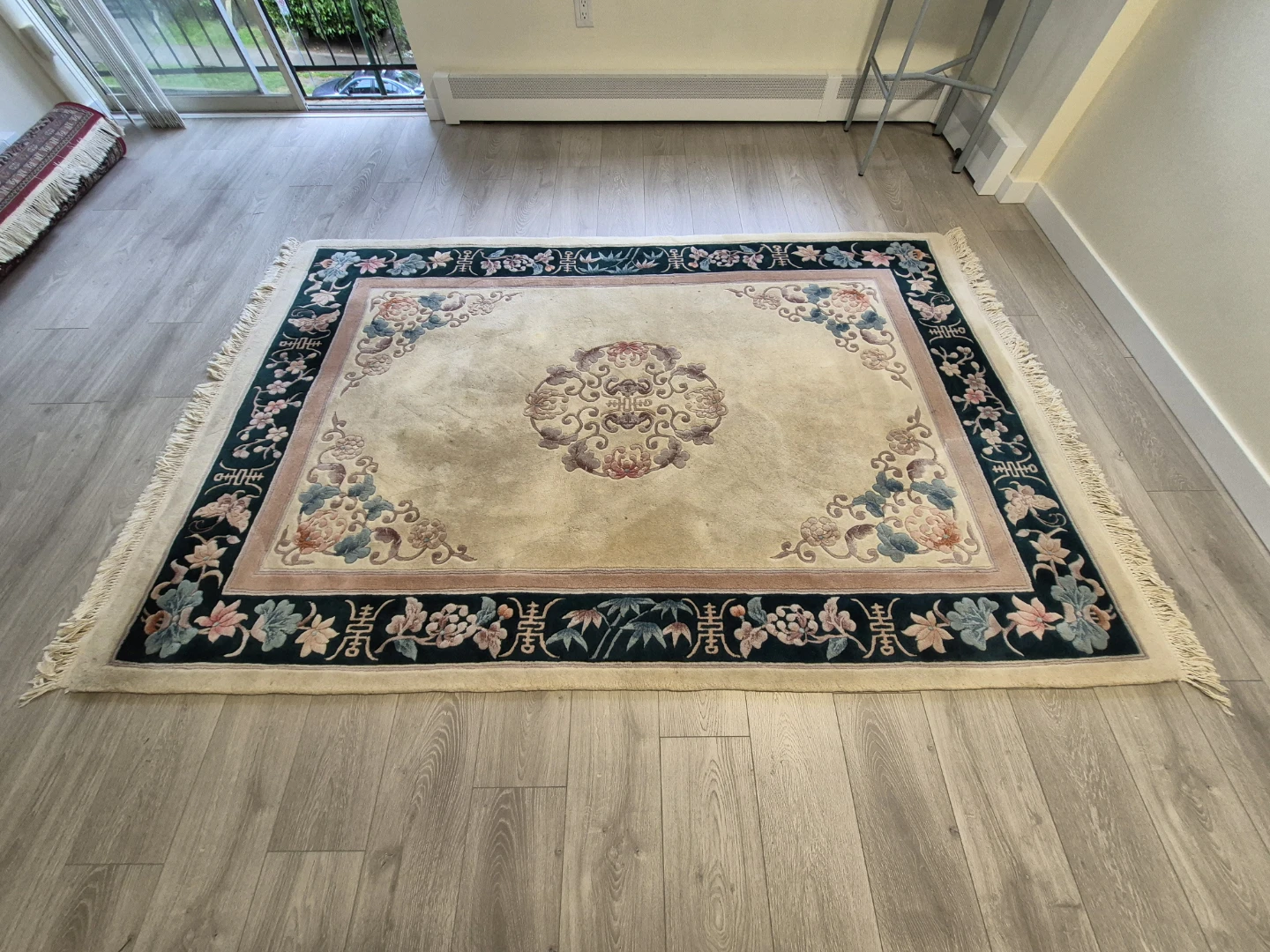 Area Rug with Floral Design and Forrest Green Border - photo 2