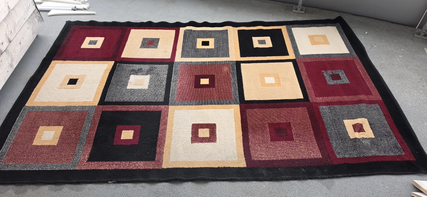 Area Rug - Geometric Squares Design - photo 3