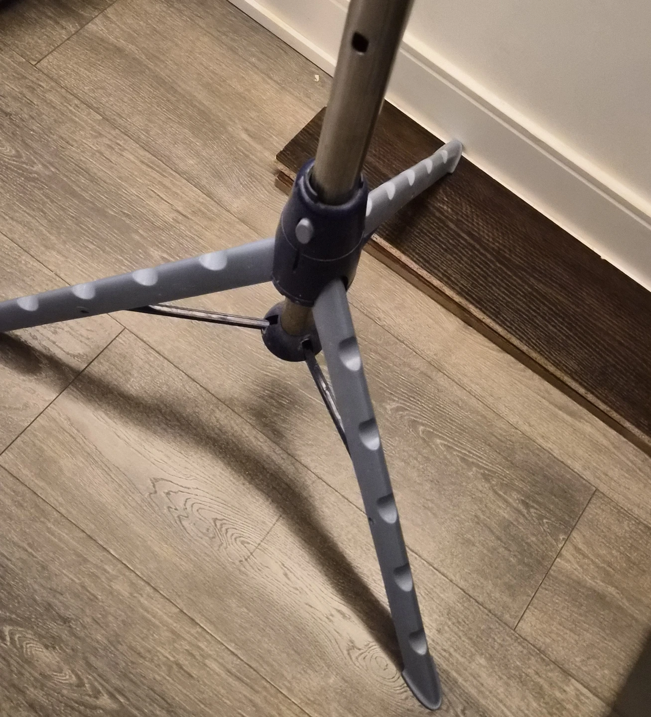 Portable Drying Rack FREE - photo 2