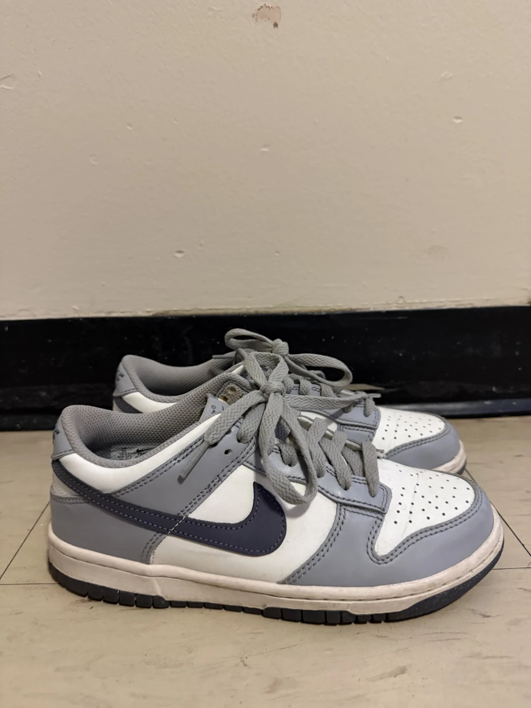 Nike Dunk Low - Grey/White/Navy (Size 5.5Y)