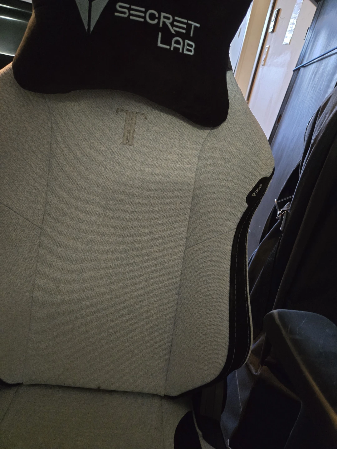 Secretlab TITAN xxs Gaming Chair - photo 2