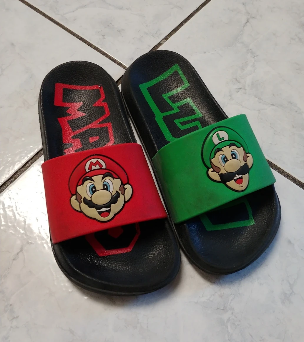 Nintendo Mario & Luigi Boy's Slides (13/1)