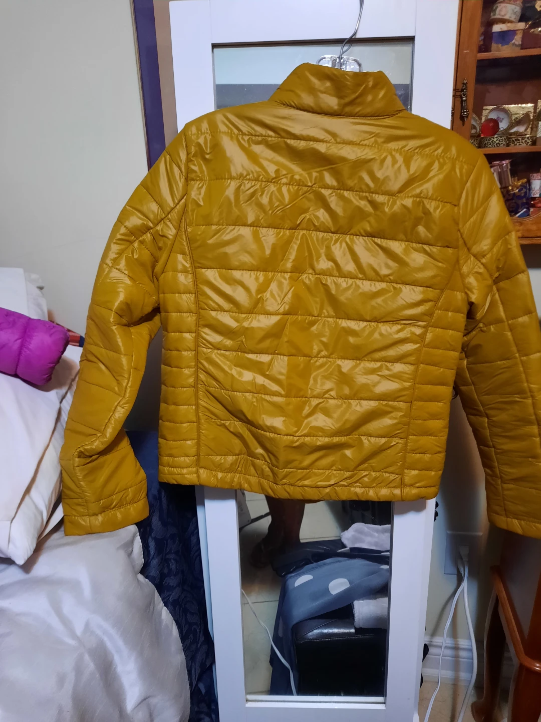 NWT GOLD Lightweight Packable Jacket & bag - photo 2