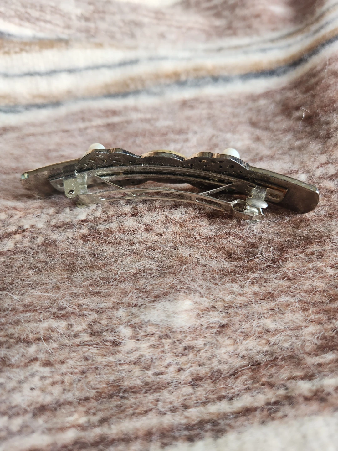 Ornate Barrette with Wood and Pearl Accents - photo 4