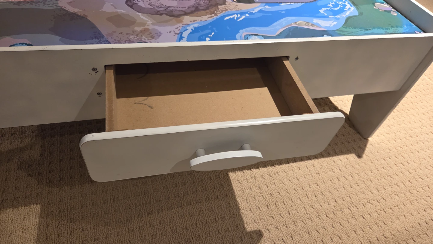 Kids activity table - photo 4