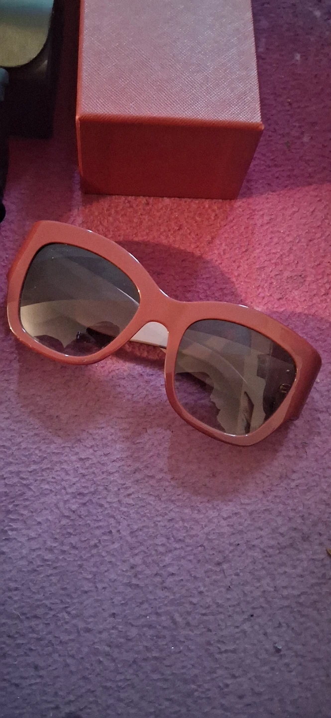 Cartier Cat Eye Acetate Sunglasses - Burgundy