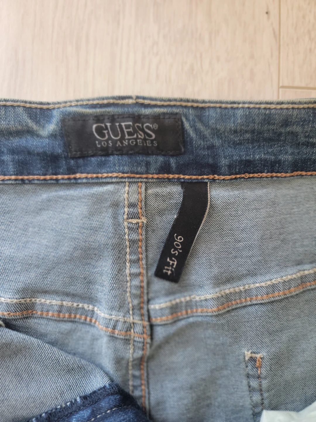 Guess Jeans 90's Fit size 34W 32L - photo 2