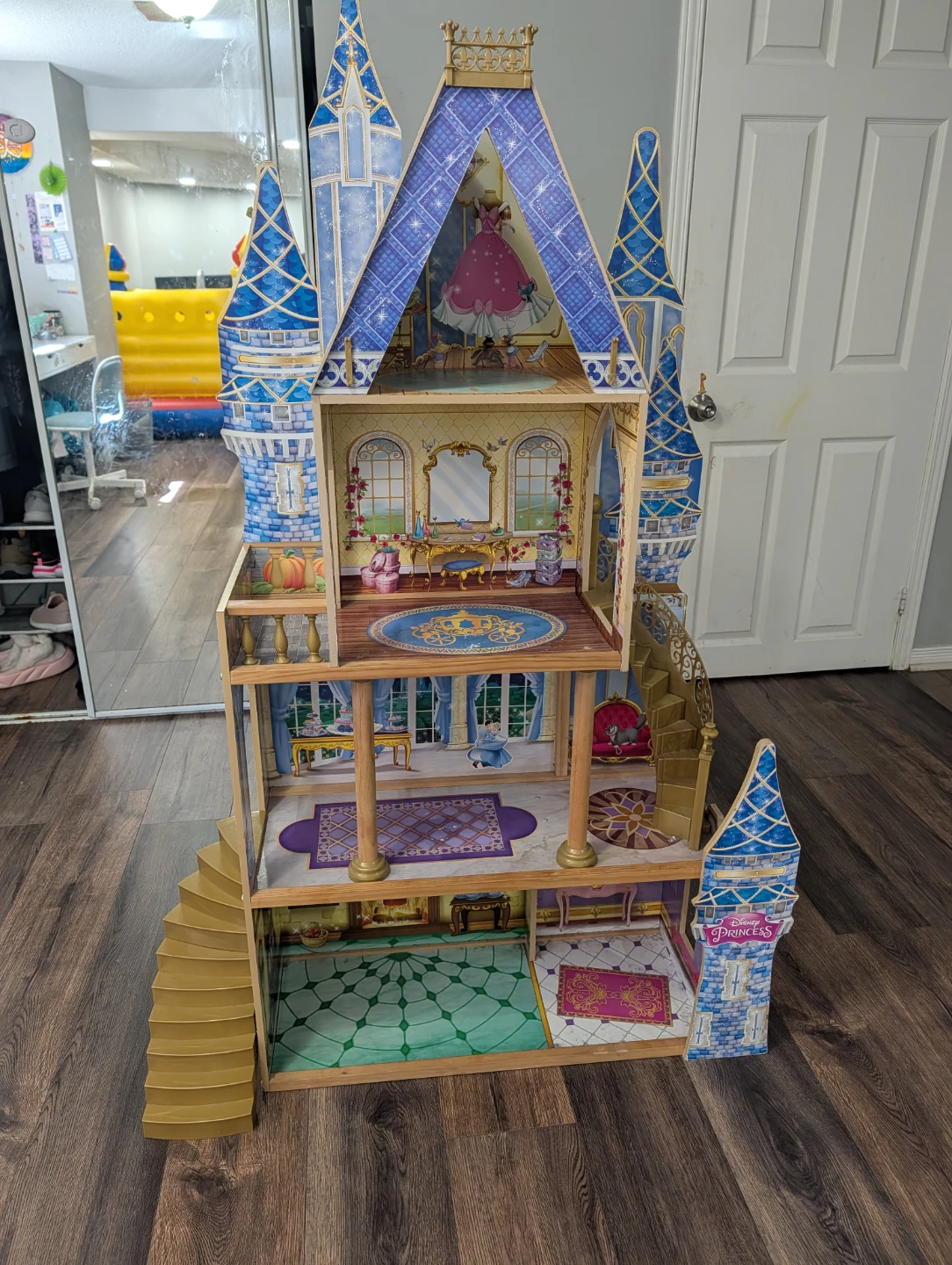 Wooden Princess Castle Dollhouse - photo 3