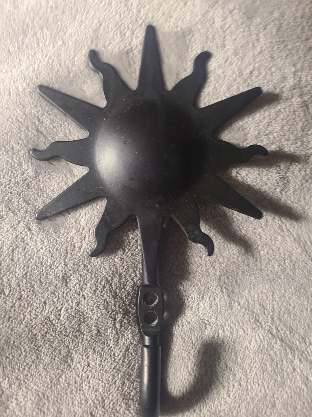 Black Metal Sun Towel Ring Holder - photo 3