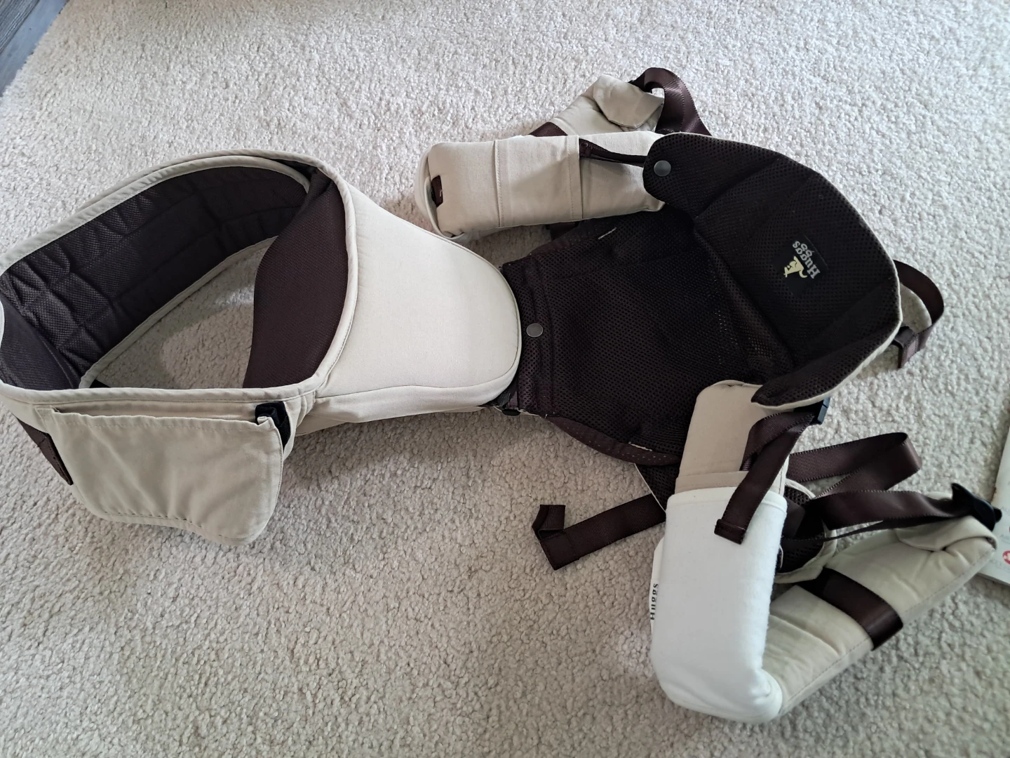 Huggs Contour Baby Carrier - photo 4