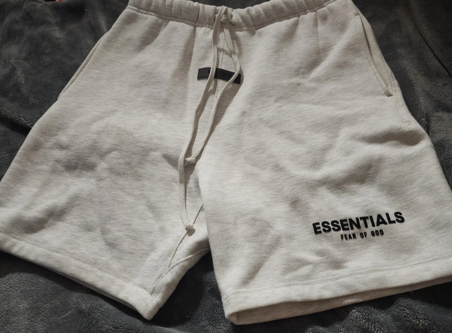 Fear of God Essentials Sweat Shorts - Light Grey - Size S - photo 3