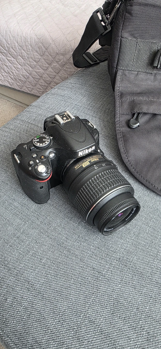 Nikon D5100 Camera + 2 Lenses - photo 4
